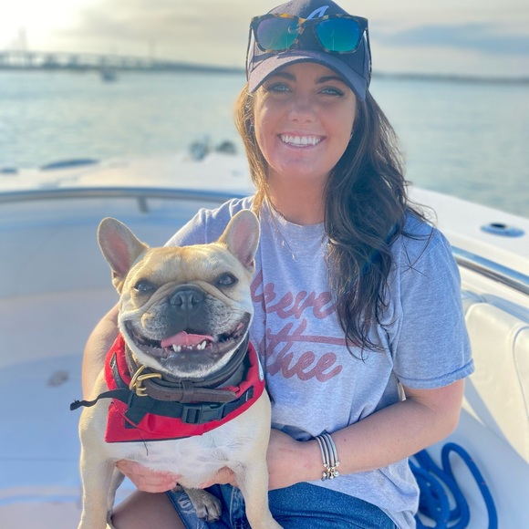 Meet your Posher, Caroline - Picture 1 of 1